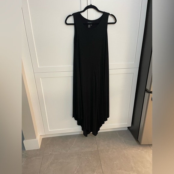 Papillon Blanc Black High Low Dress - Picture 2 of 13